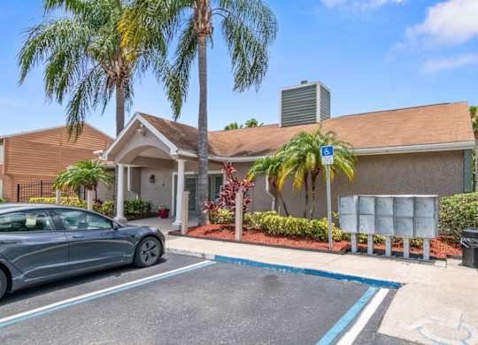 regular and handicapped parking at Winford Place Apartments in Orlando