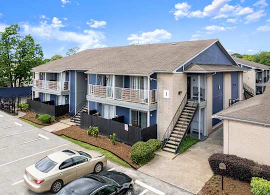 Pine Creek Apartments at 470 Maxey Road Houston, TX 77013