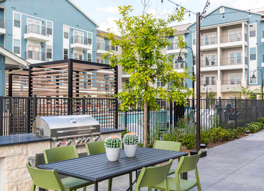 Outdoor courtyard at 1900 Parmer Apartments in Austin TX