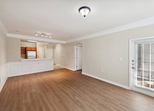 Apartment dining area at Westerchester at the Pavillions in Waldorf MD