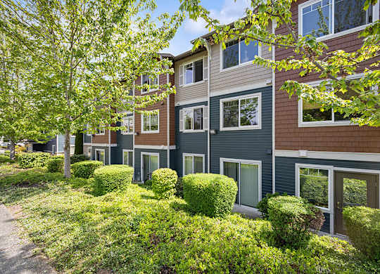 Apartment Exteriors at Ballinger Court Senior Apartments in Edmonds WA
