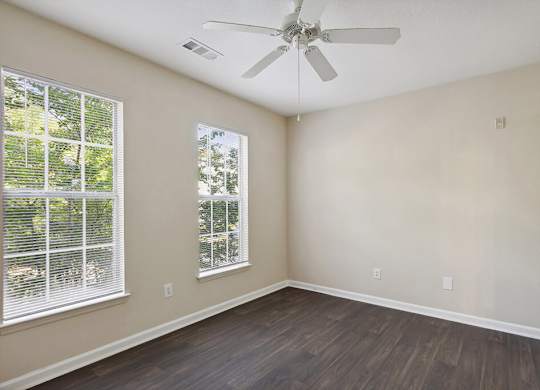 Bedroom at Lakeside Vista Apartments in Kennesaw GA
