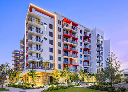 Building at dusk at Treo Apartments in Fort Lauderdale FL