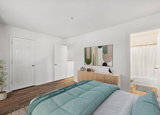 Primary bedroom at Riverwoods Apartments in Woodbridge VA