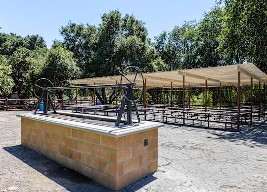 Sculpture at park near CALIXA Apartment Homes in Camarillo CA