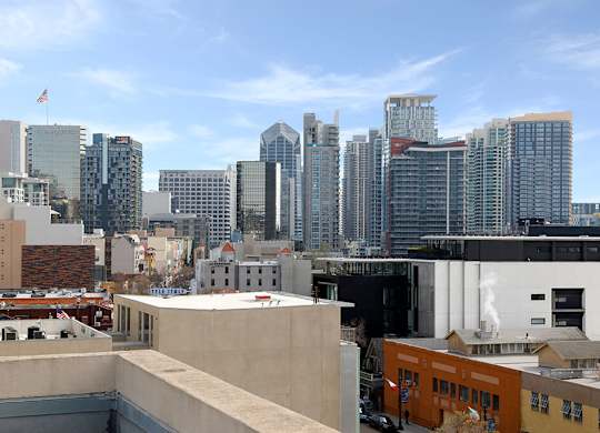 City View at II Palazzo Apartments in San Diego CA