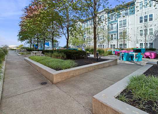Courtyard planters at Axis Admiral Hill Apartments in Chelsea MA