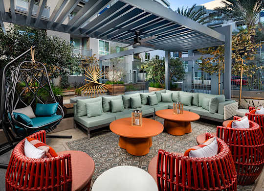 Courtyard Recess Seating Area at Chroma Apartment Homes in Canoga Park CA