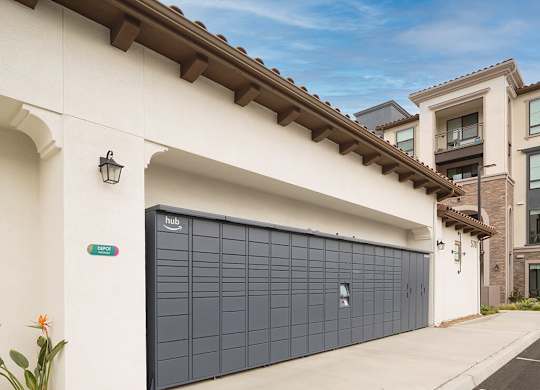 Package lockers at CALIXA Apartment Homes in Camarillo CA