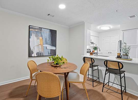 Dining room at Chroma Park Apartments in Austell GA