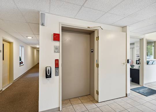 Elevator at Ballinger Court Senior Apartments in Edmonds wA