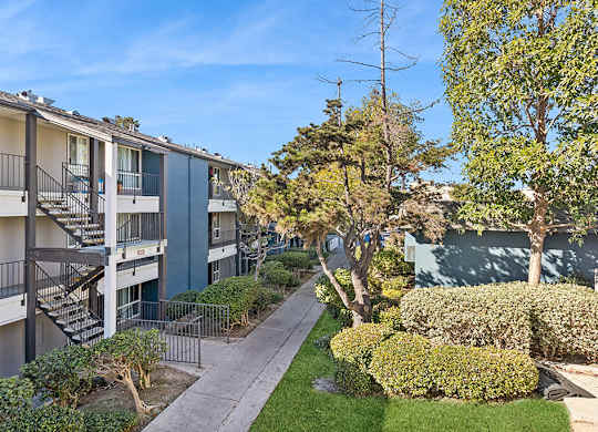 Exterior Building and Landscape at The Stratton Apartment Homes in San Diego CA