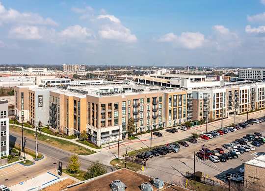 Exterior Building at Heights at 1520  Apartments in Houston TX