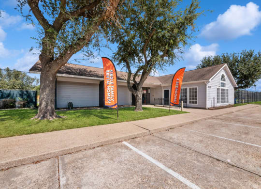 Parking in front of leasing office at Sterling Green and Sheldon Ranch in Channelview TX