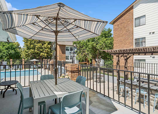 Exterior Patio and Pool at Sky Rock Apartments in Longmont CO