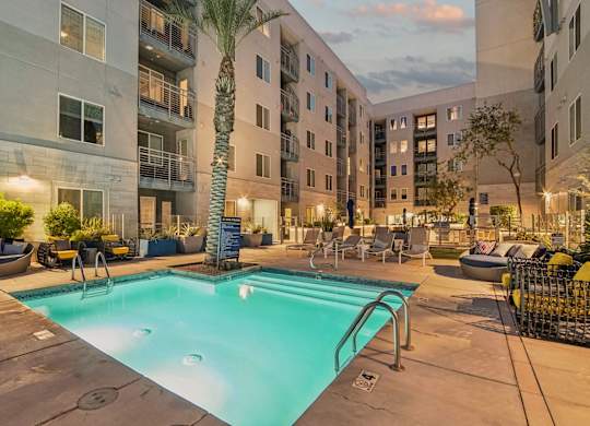 South pool courtyard at Norte Town Lake Apartments in Tempe Arizona