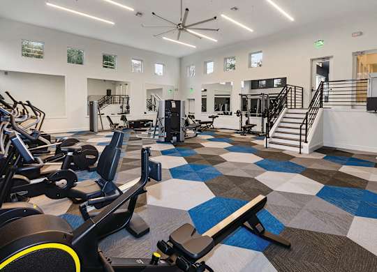 Fitness center at Kensley Apartment Homes in Irving TX