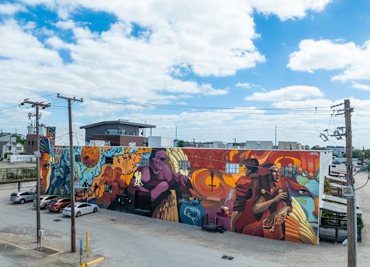 Large outdoor mural near Heights at 1520 Apartments in Houston TX
