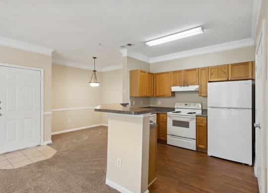 Kitchen and dining at Longwood Vista Apartment Homes in Atlanta GA