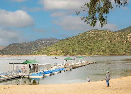 Lake Poway Park Near West Poway Village Apartments in Poway CA