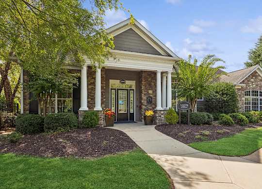 Leasing center exterior at Lakeside Vista Apartments in Kennesaw GA