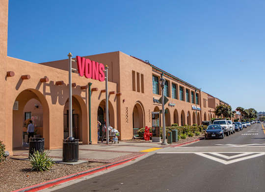Liberty Station Vons Exterior Near Bevel Apartments in San Diego CA