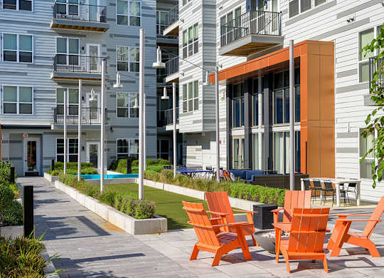 Lounge Seating Courtyard at Vero Apartments in Chelsea MA