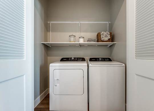 Washer and dryer at 1010 Waugh Apartments in Houston TX
