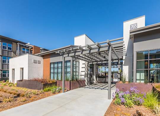 Exterior Social Lounge and Fitness Center at The Braydon Apartments in Napa CA