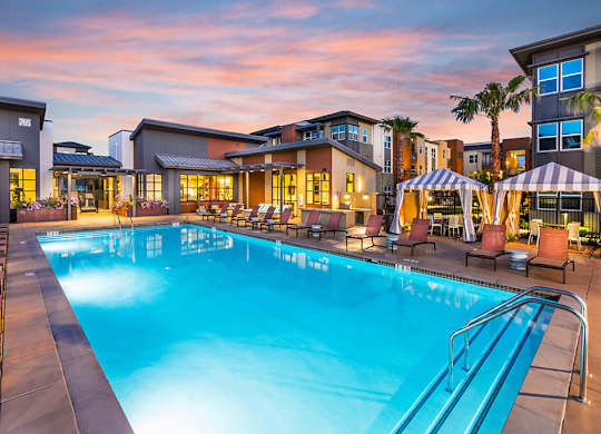 Pool at dusk at The Braydon Apartments in Napa CA