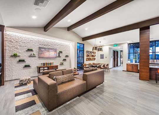 Social lounge seating at The Braydon Apartments in Napa CA
