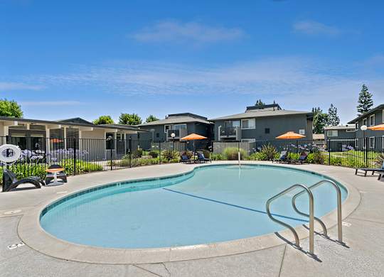 Pool and Lounge Furniture at Westchester Park Apartments in Tustin CA
