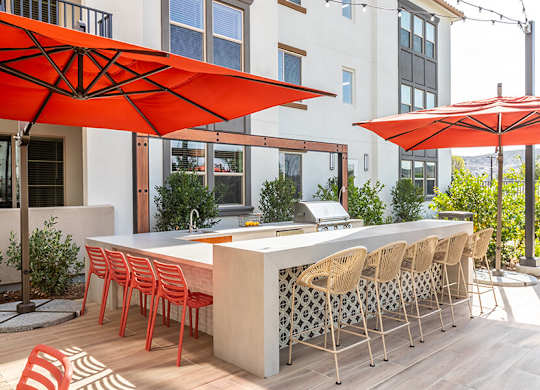 Pool Grilling and Dining at West Village Poway Apartments in Poway CA
