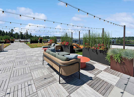 Sky deck seating at The Brynn in Kirkland WA