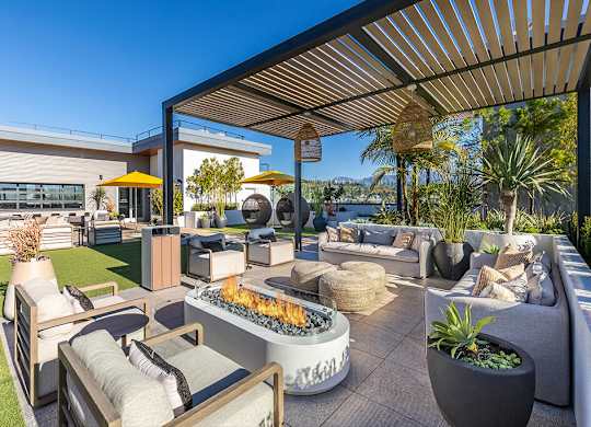 Sky deck fire pit at The Wylden Apartments in Los Angeles CA