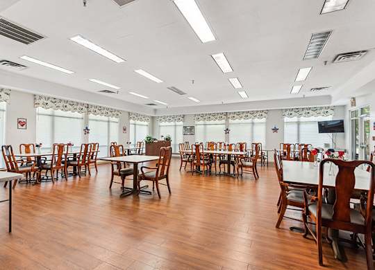 Social Dining at Guardian Place in Richmond, VA
