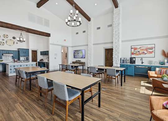 Social lounge at Bonito Parque Apartments in San Antonio TX