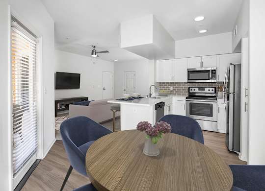 Dining area at Vintara Apartments in Murrieta CA