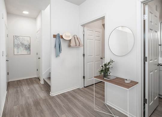 Foyer at Vintara Apartments in Murrieta CA