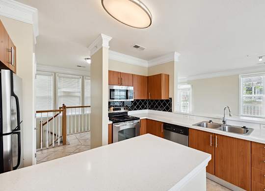 White kitchen counter at Westerchester at the Pavillions in Waldorf MD