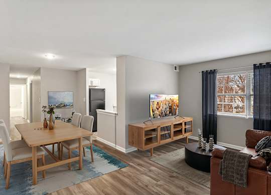 Dining room at Villages at Marley Station in Glen Burnie MD