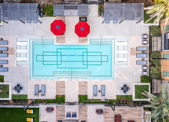 Birds eye view of pool at Heights at 1520 Apartments in Houston TX