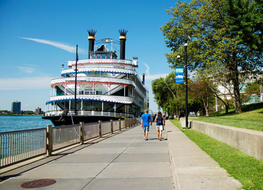 The Detroit Riverfront in summertime.