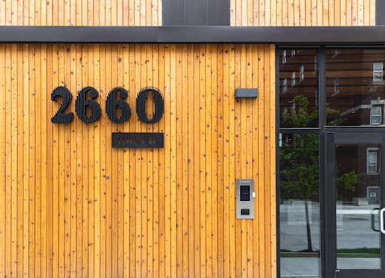 A building with the number 2660 on it.