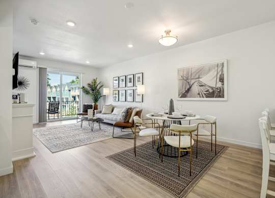 Dining And Living Area at Holmes Park Townhomes, Oregon City, Oregon