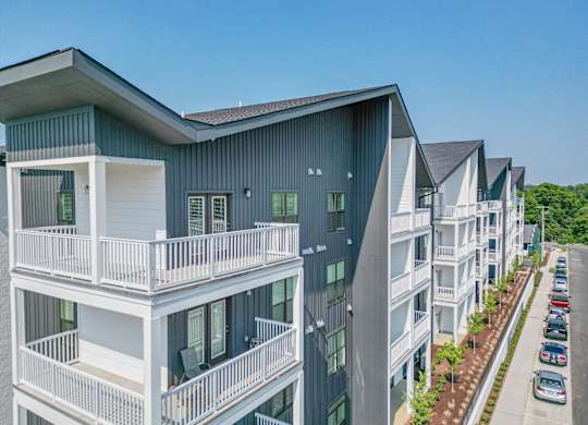 Flats at Laurel and Pine Apartments