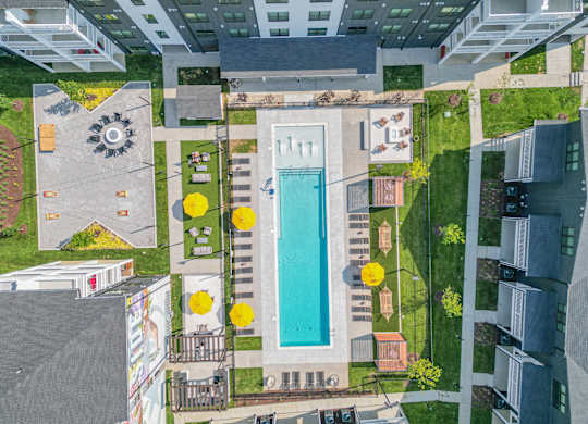 Flats at Laurel and Pine Apartments