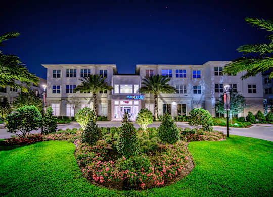 Garden Space at Altis Grand Lake Willis, Orlando, FL