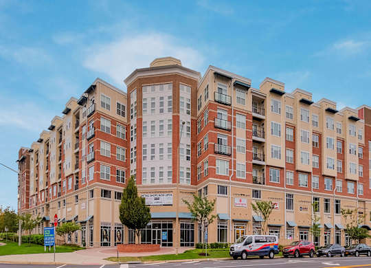 exterior view at the m on hennepin apartments in minneapolis, mn