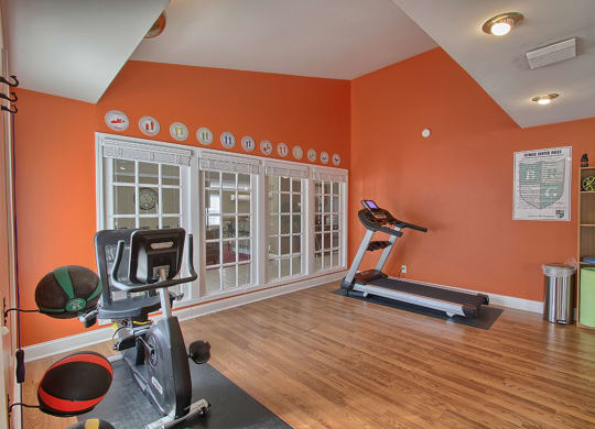 Fitness Room at Woodhills Apartments, West Carrollton, 45449